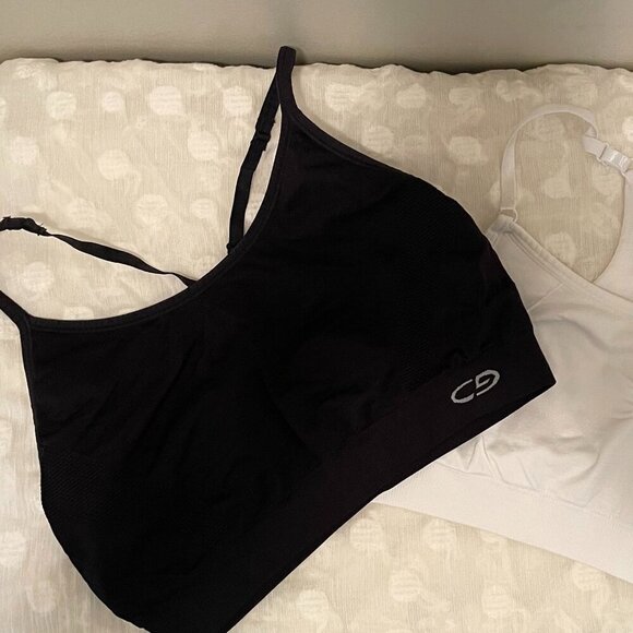 EUC 2 Girls Sports Bras, Black Champion & White Maidenform, Medium - Picture 3 of 7